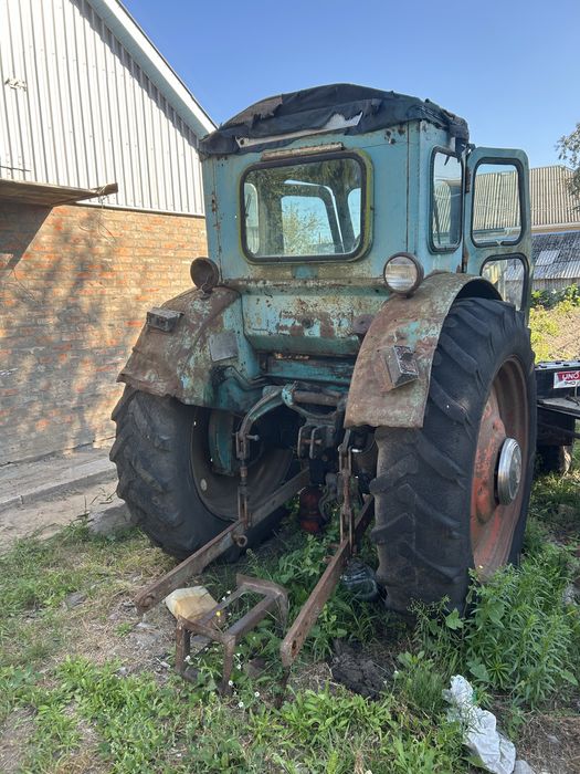 Продам Трактор Т-40