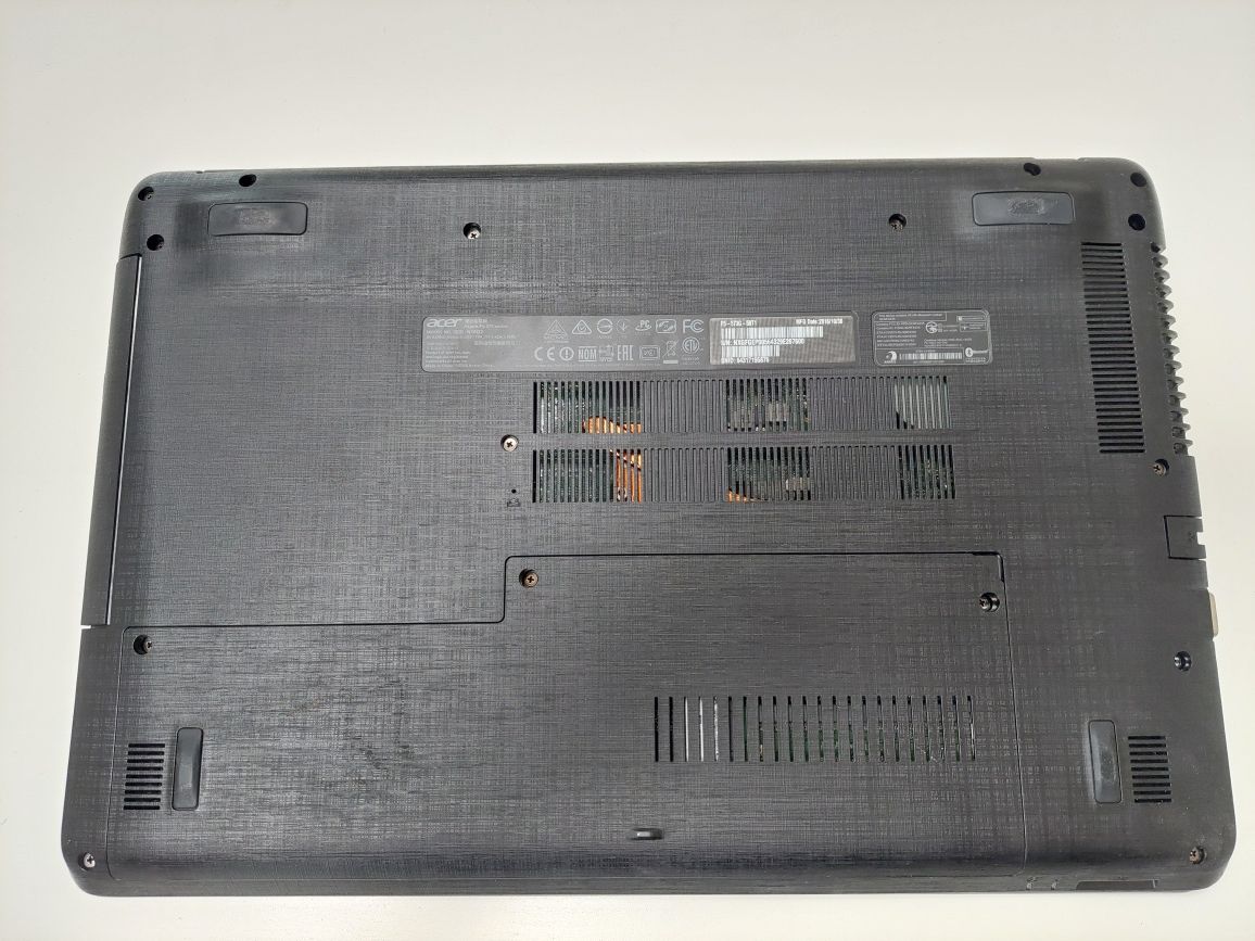 Laptop ACER Aspire F15 F5-537G i5/8GB/240 SSD/1 TB HDD/GFORCE Stan BDB