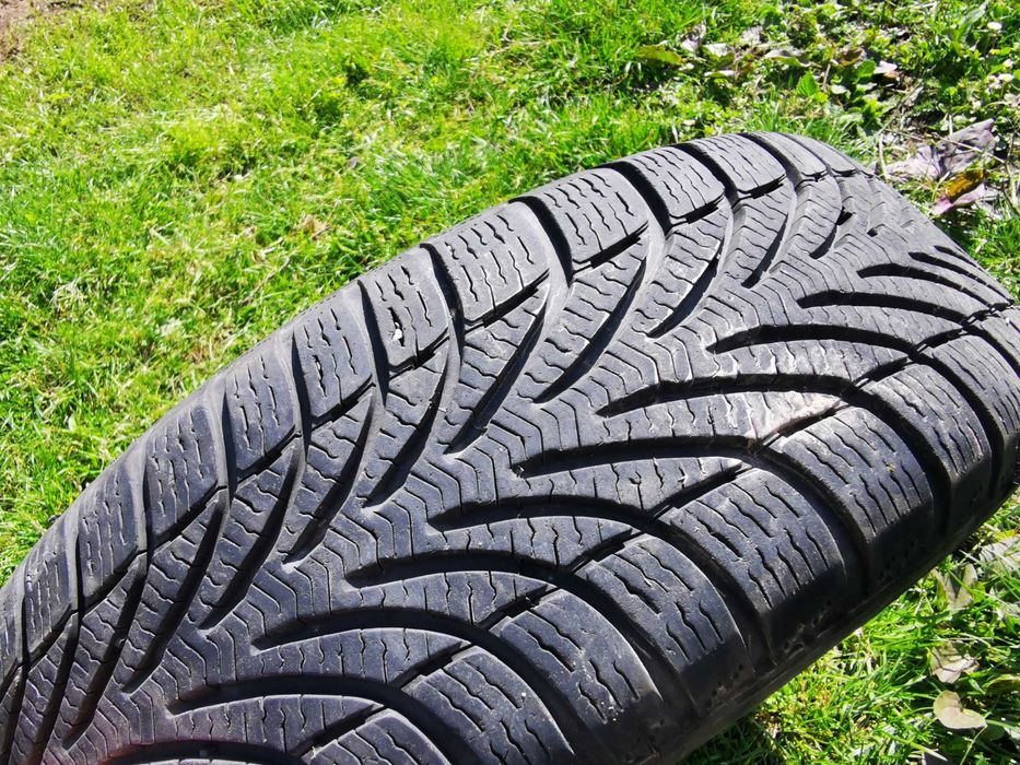 Felgi stalowe 4x100 z oponami zimowymi rozmiar 185/60R14