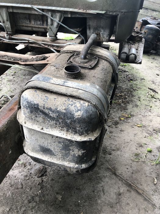 Крила, обліцовка газ 53