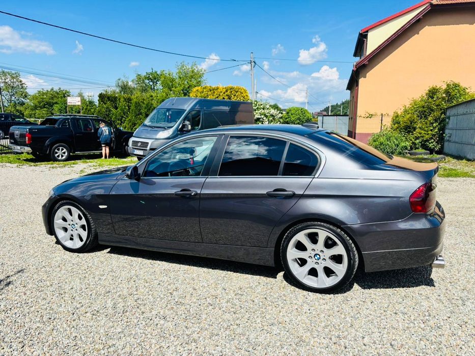 BMW e90/163PS/Automat/PoCeramice!Styling18”/DużaNavi/Skóra/NoweOpony