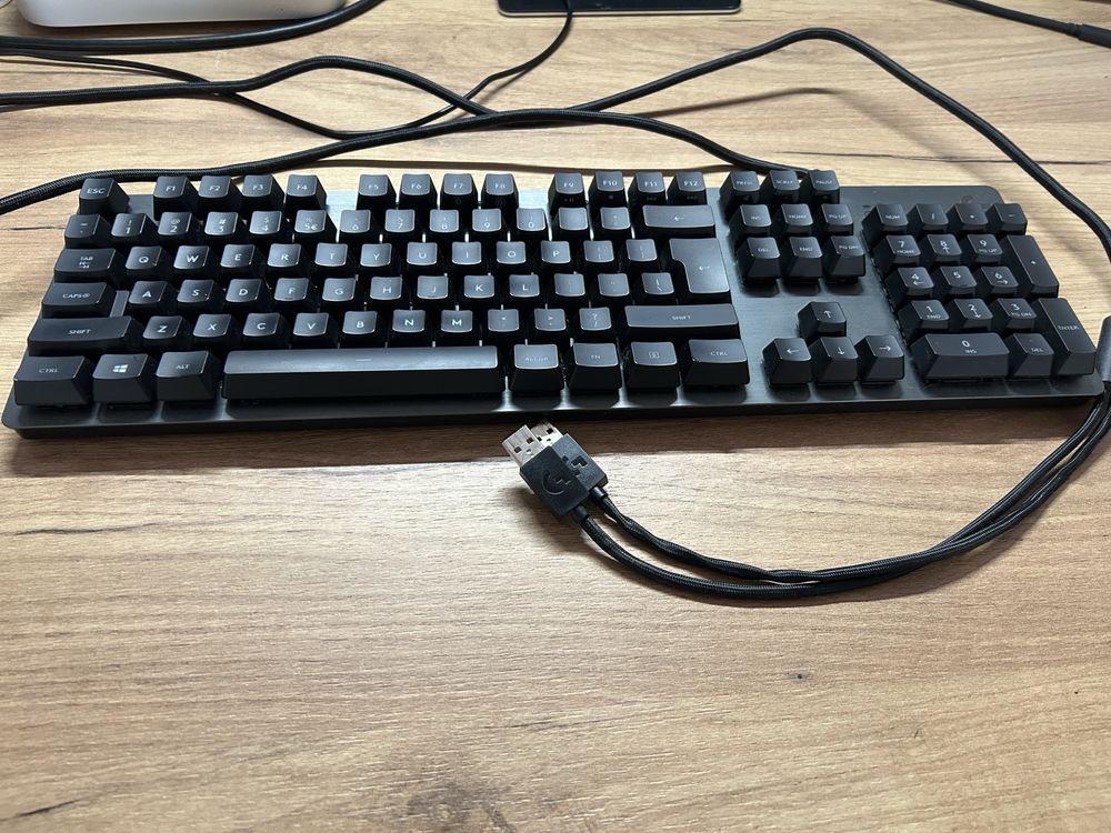 aluminiowa Klawiatura mechaniczna logitech g413 Carbon, ladny stan
