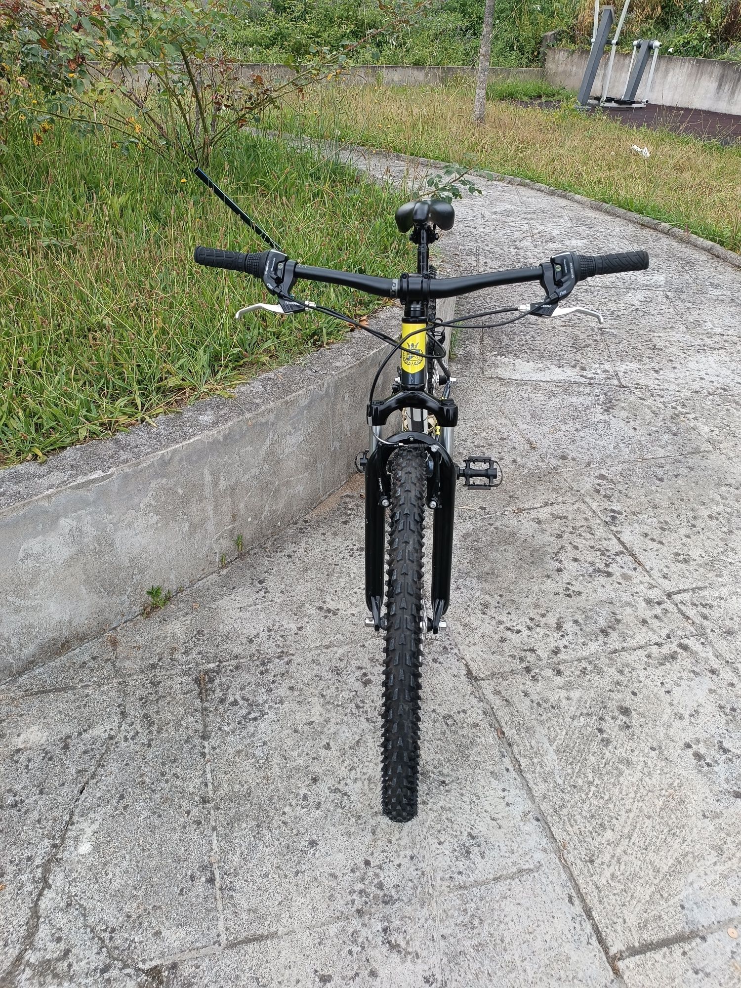 Bicicleta BTT R26