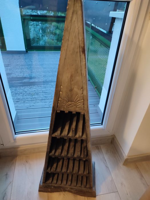 Regał na płyty w stylu kolonialnym drewno