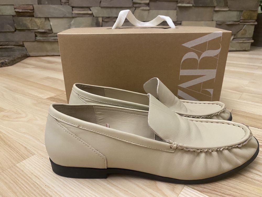 Мокасини жіночі Zara, 41 розмір, бежеві