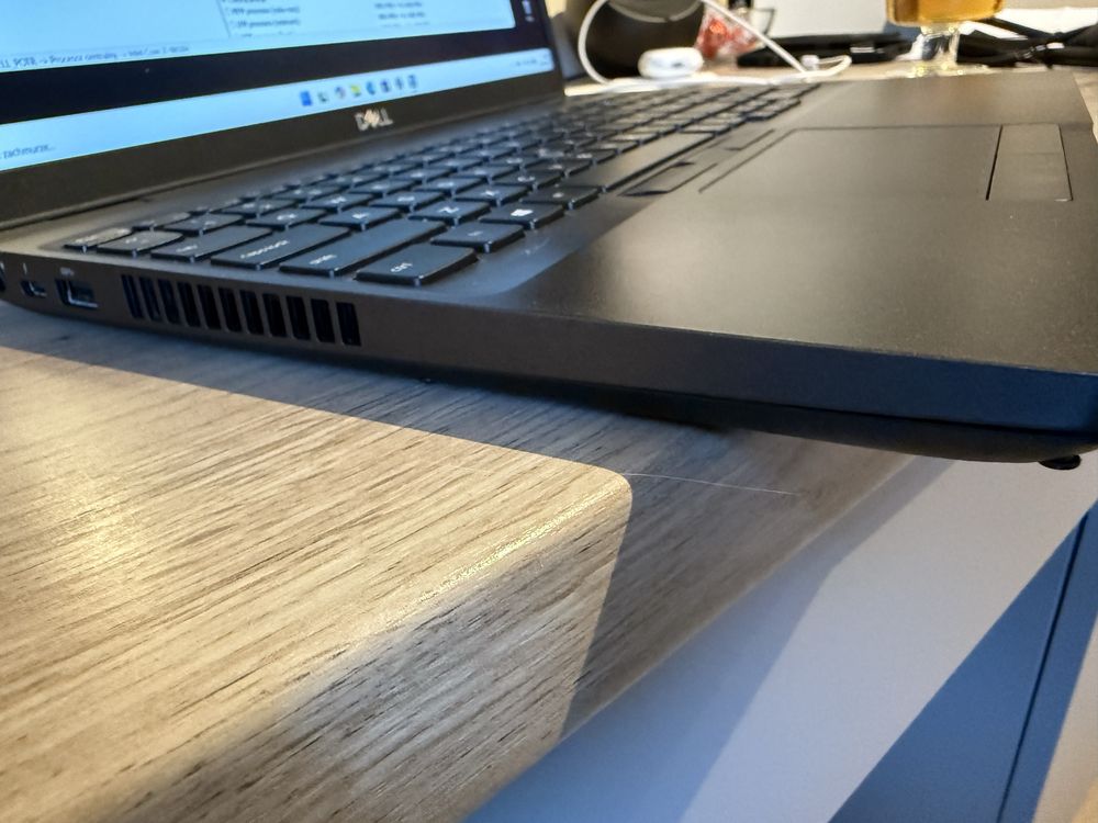 Okazja DELL Latitude 5501 i7-9850H LTE 32RAM Geforce MX150