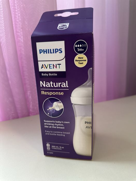 Пляшечка для годування PHILIPS AVENT NATURAL  260 МЛ