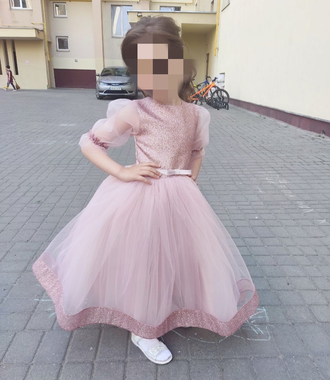 Ніжне випускне плаття