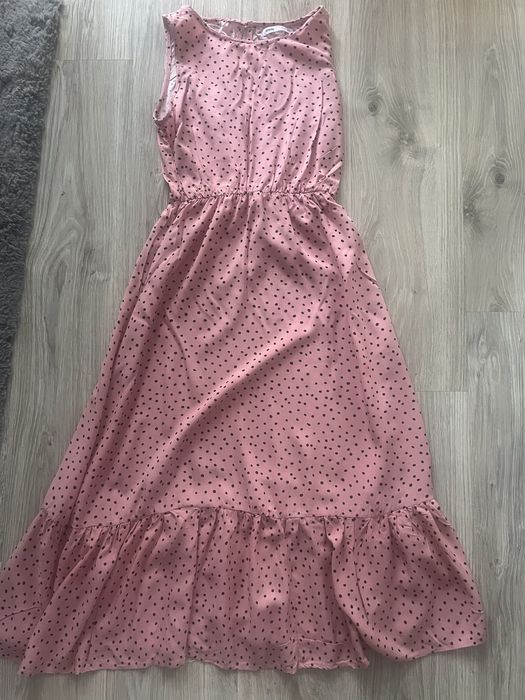 Sukienka midi letnia z wiskozy XS