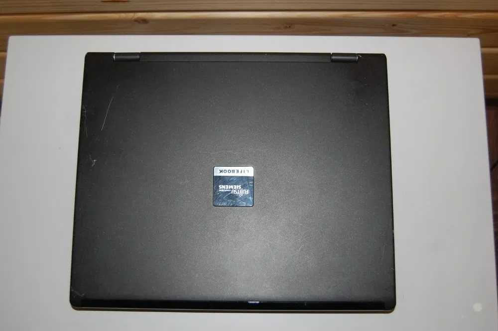 Laptop Fujitsu Siemens e8110 Core 2 Duo CAŁKOWICIE SPRAWNY