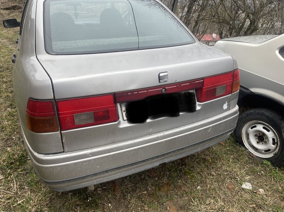 Seat Toledo 1.6-2.0 1991-1995 є все
