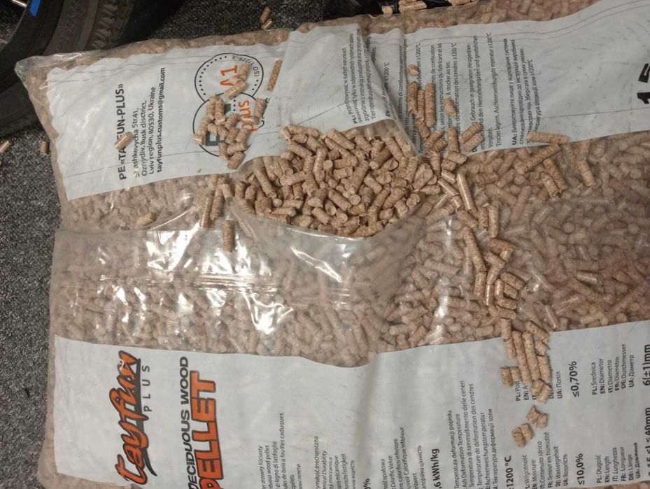 Pellet Dębowy Dostawa HDS do 100 KM lub wysyłka Kurierem