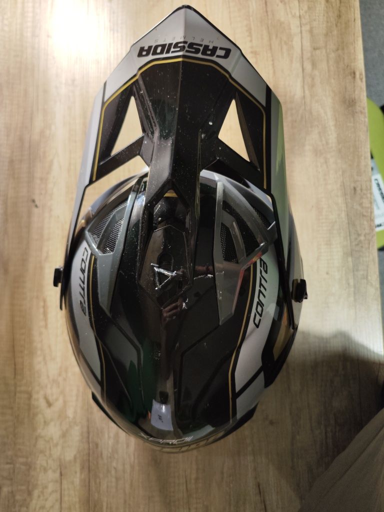 Kask motocrossowy