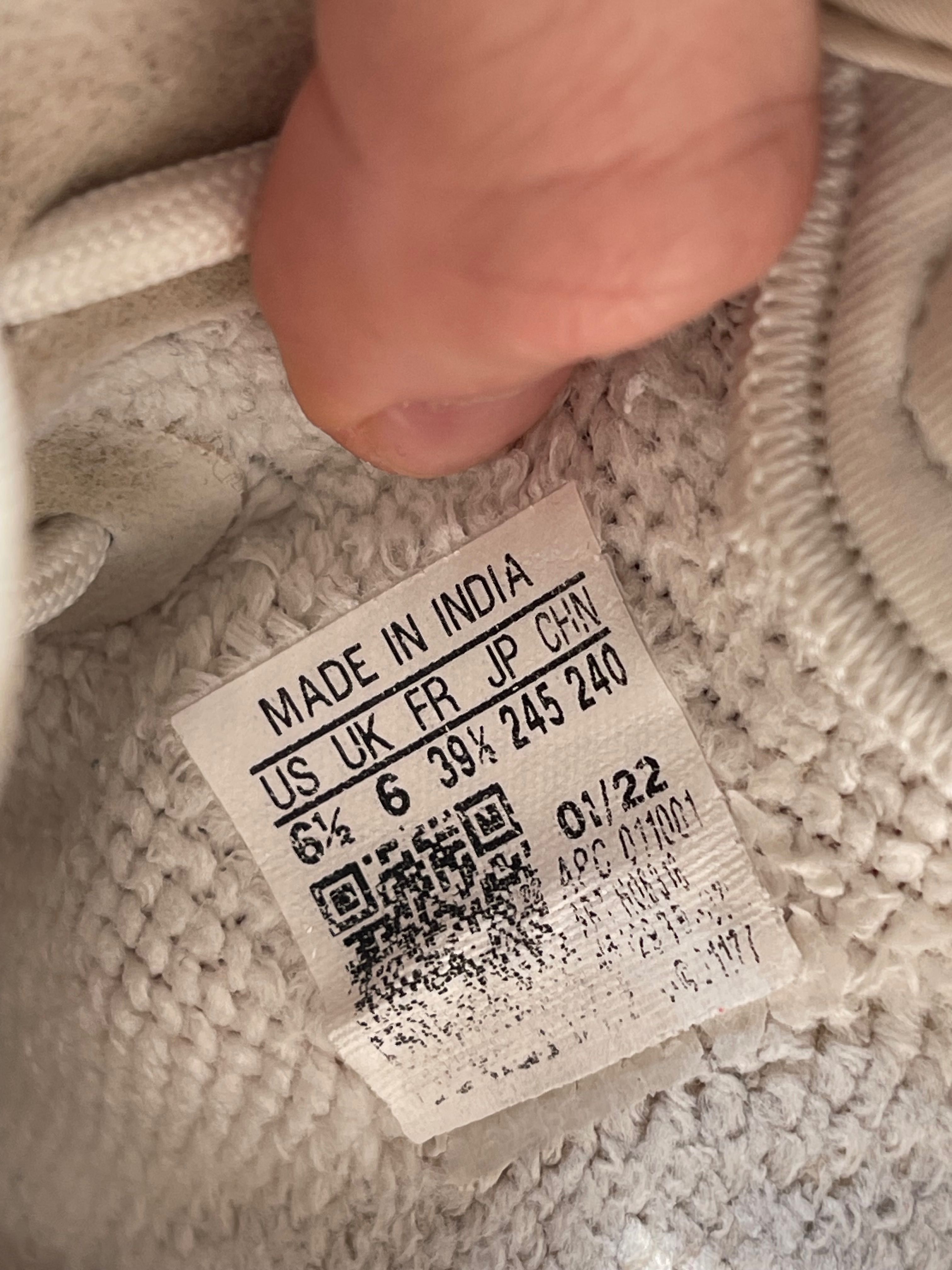 adidas Yeezy boost 350 v2 bone 39 white black sesame
