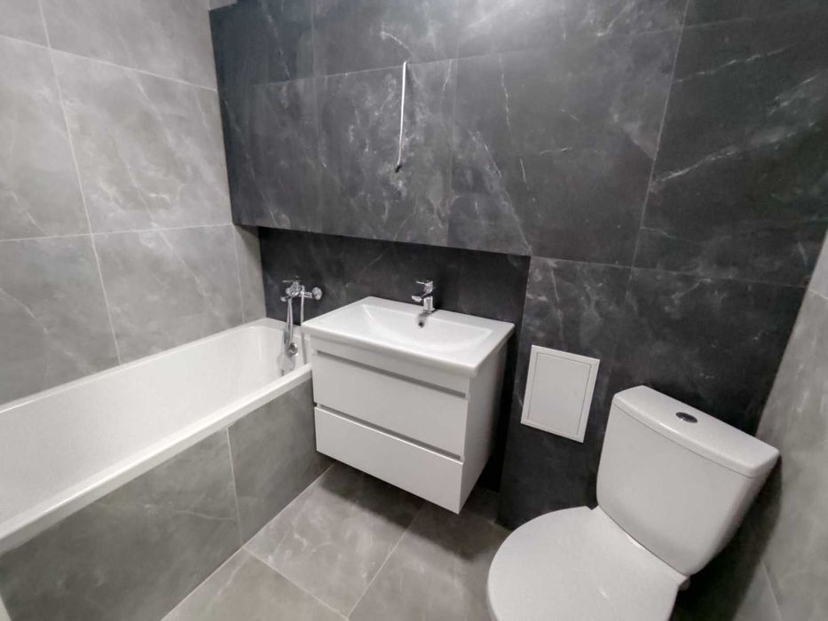 2к, центр, Євроремонт, середній поверх, Телефонуй