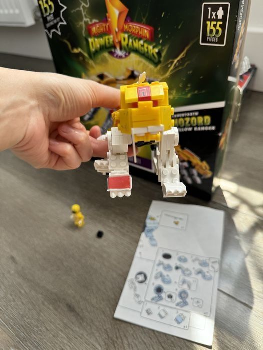 Lego Hasbro Tobot Power Rangers новий
Продам новий лего хасбро павер р