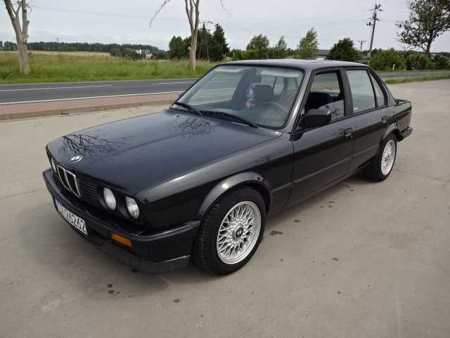 PIĘKNE Bmw e30 WĄSKA LAMPA 1- właściciel OKAZJA