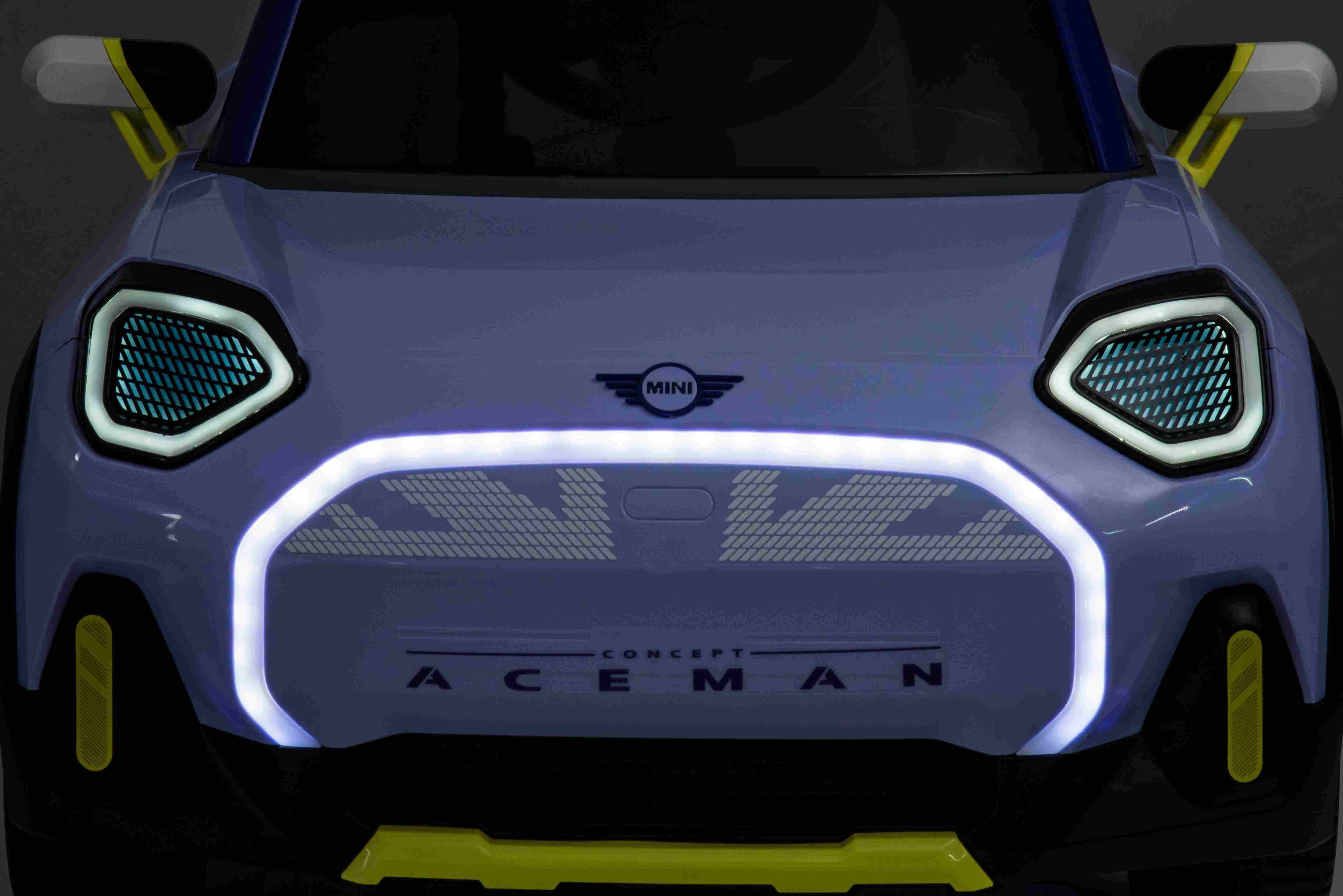 Pojazd Autko Mini Concept Aceman Fioletowy JE1688