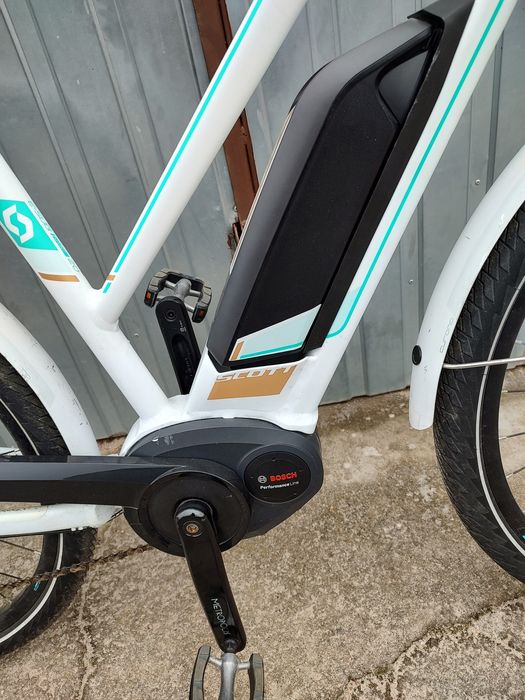 Scott e sub trekking elektryczny 45 cm Bosch