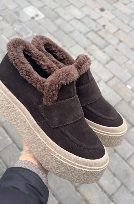 Лофери кросівки зима 37р