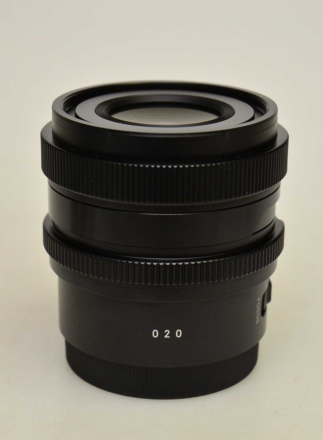 Obiektyw Sigma Sony E C 35mm F2 DG DN Jak nowy, Gwarancja!