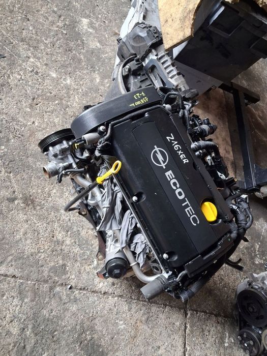 Silnik kompletny Opel Astra H Zafira B Vectra C Meriva 1.6 16v Z16XER