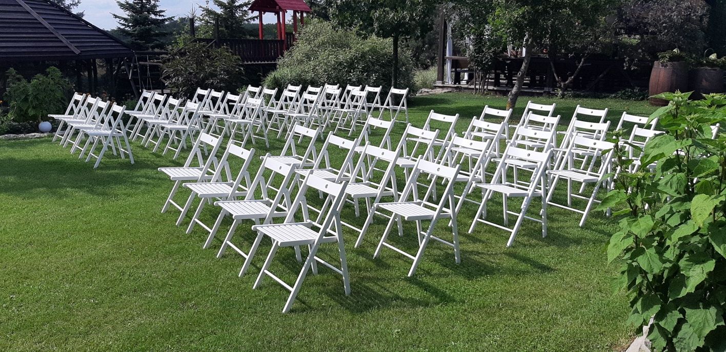 Krzesła składane białe stoły wynajem wypożyczalnia wypożyczę DOWÓZ