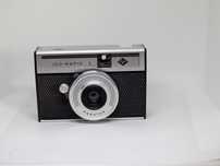 Máquina fotográfica analógica vintage Agfa ISO-RAPID I