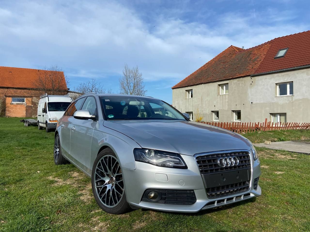 Audi a4 2.0tdi niski przebieg.