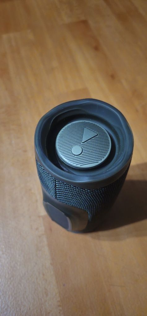 Głośnik przenośny Bluetooth JBL Charge 4 + gumowy case