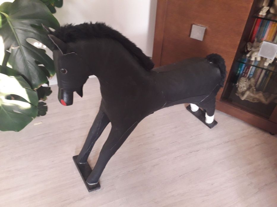 Skórzany koń dekoracja