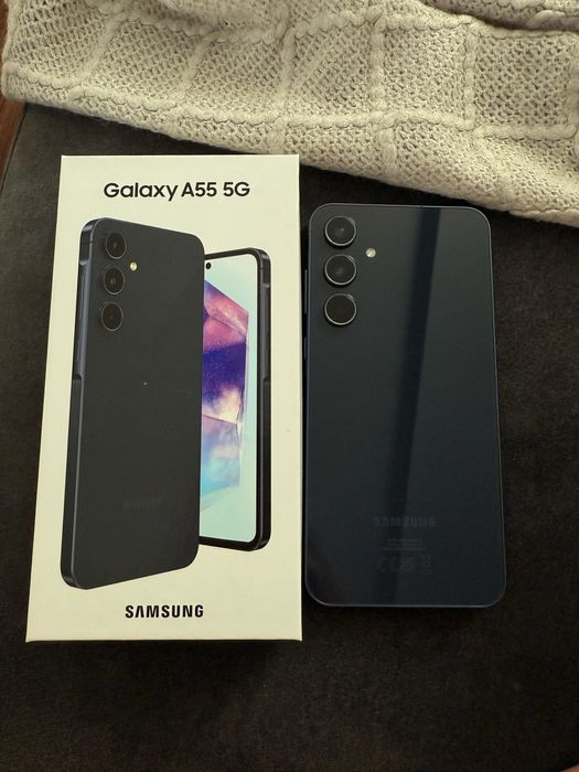 Samsung Galaxy A55/ 5G 128GB + 11sztuk etui+ nowe szkło