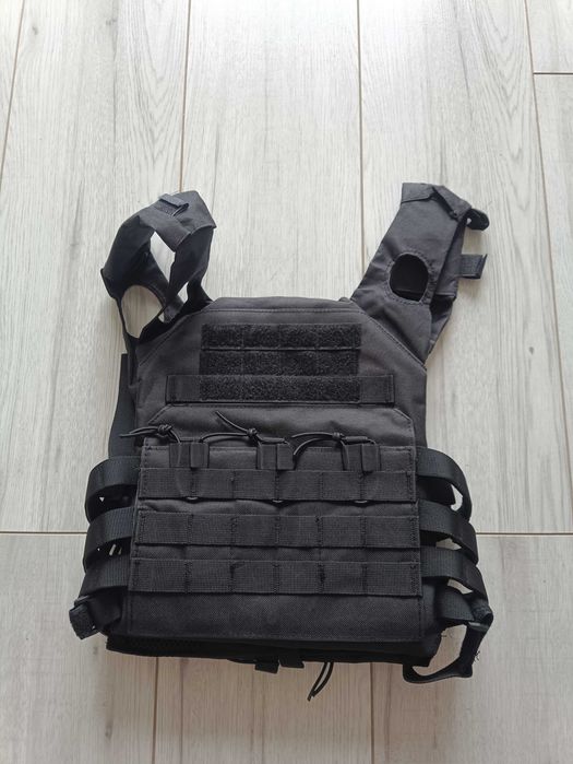 Kamizelka taktyczna koloru czarnego. Dla policjanta , ochrony. Moll