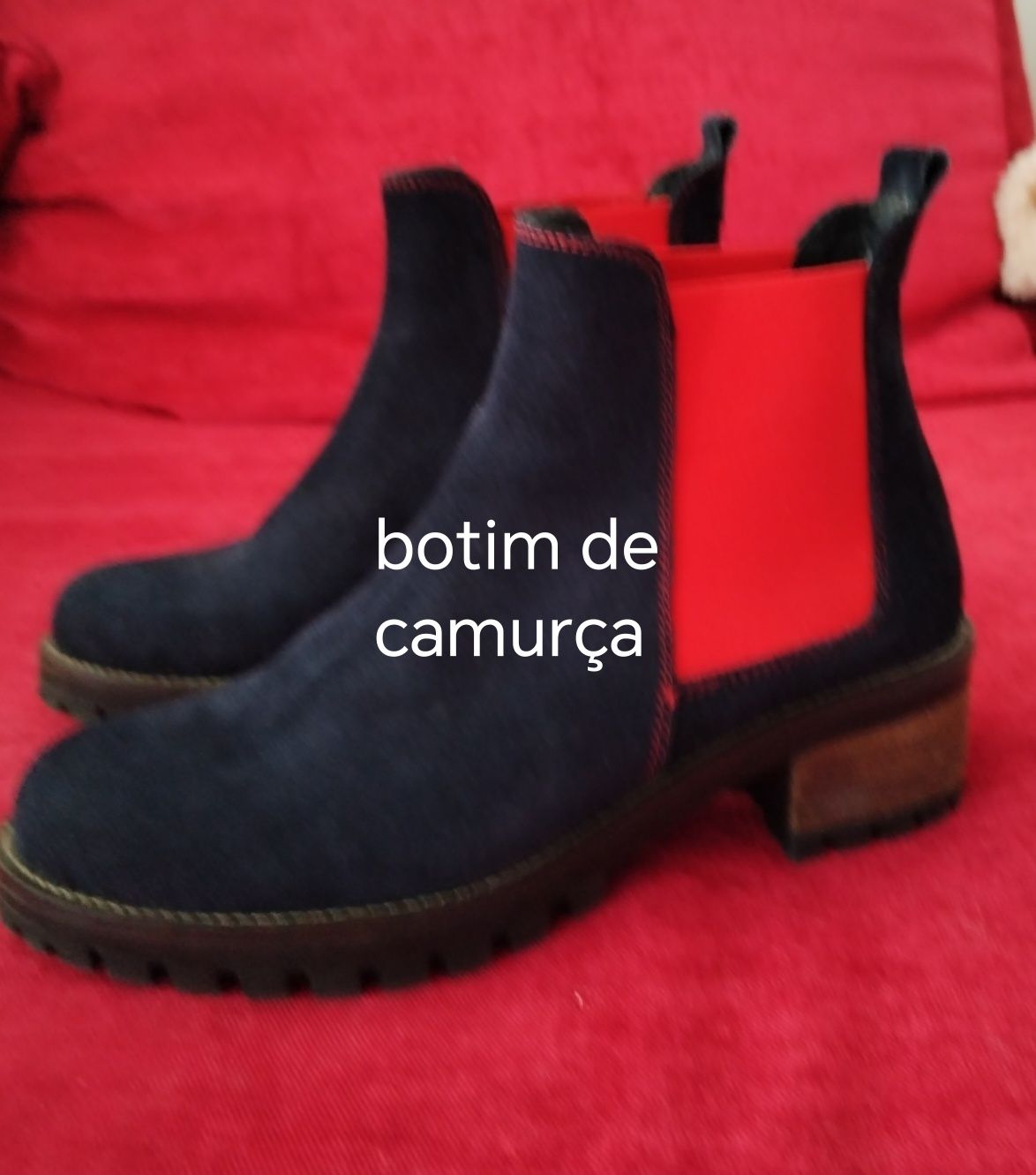 Botim azul marinho  de camurça