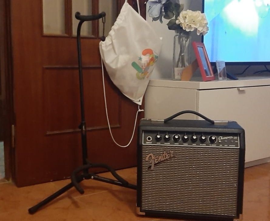 Suporte Guitarra e amplificador