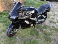 Honda cbr f4i 600,