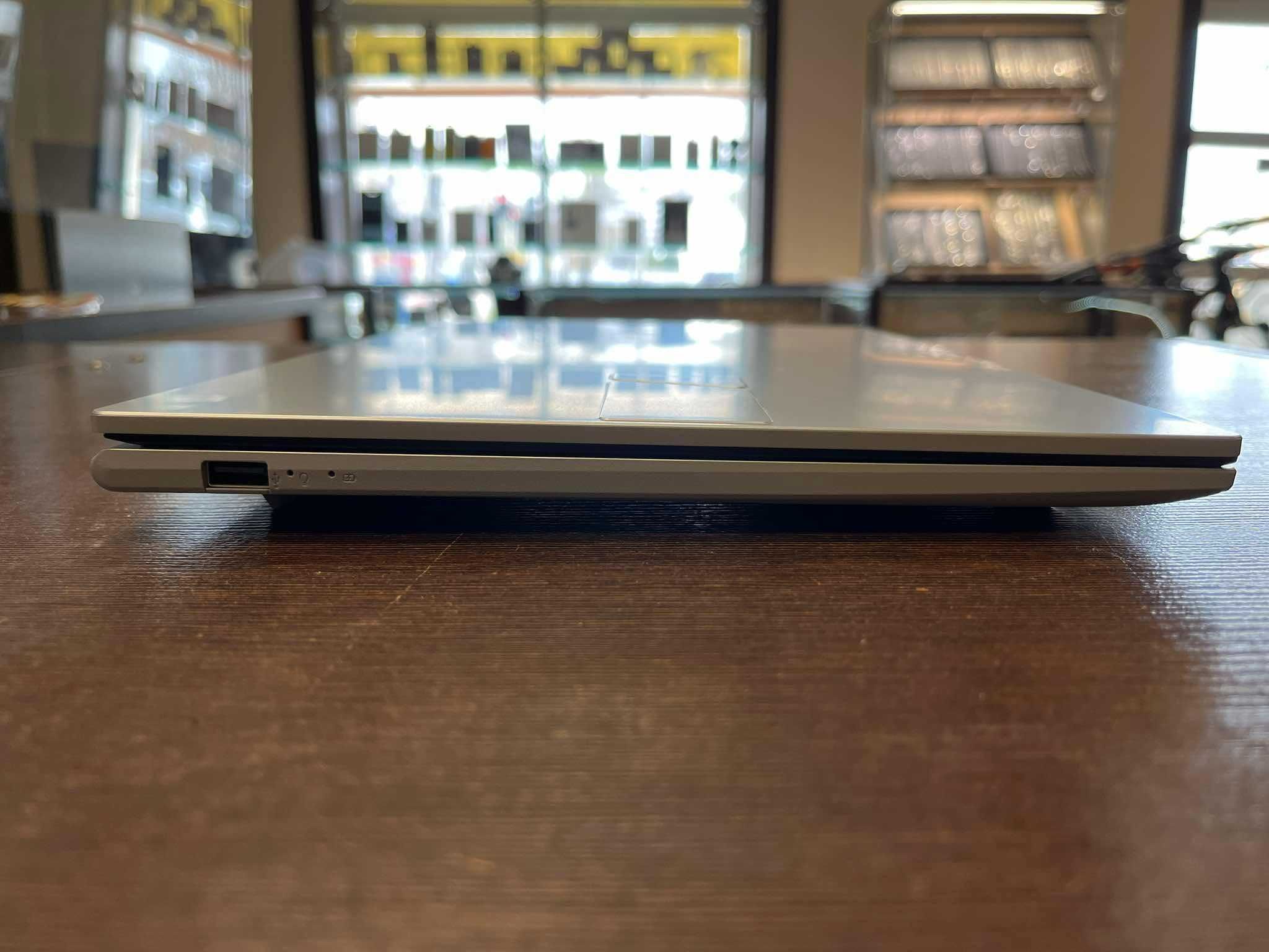 Laptop Asus VivoBook A1504ZA-BQ741W 15,6 Intel Core i5 16GB/512GB GWAR