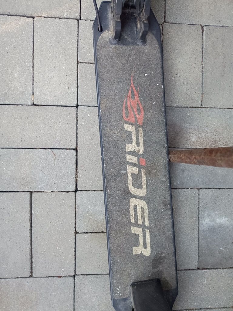 hulajnoga elektryczna rider freak (nie sprawna]