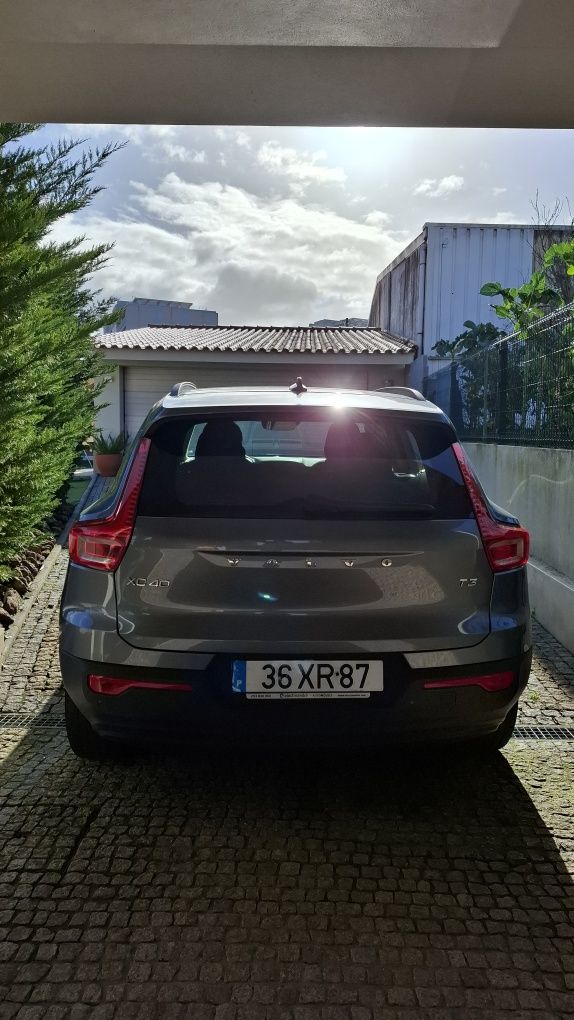 VOLVO XC40 apenas com 38.700km