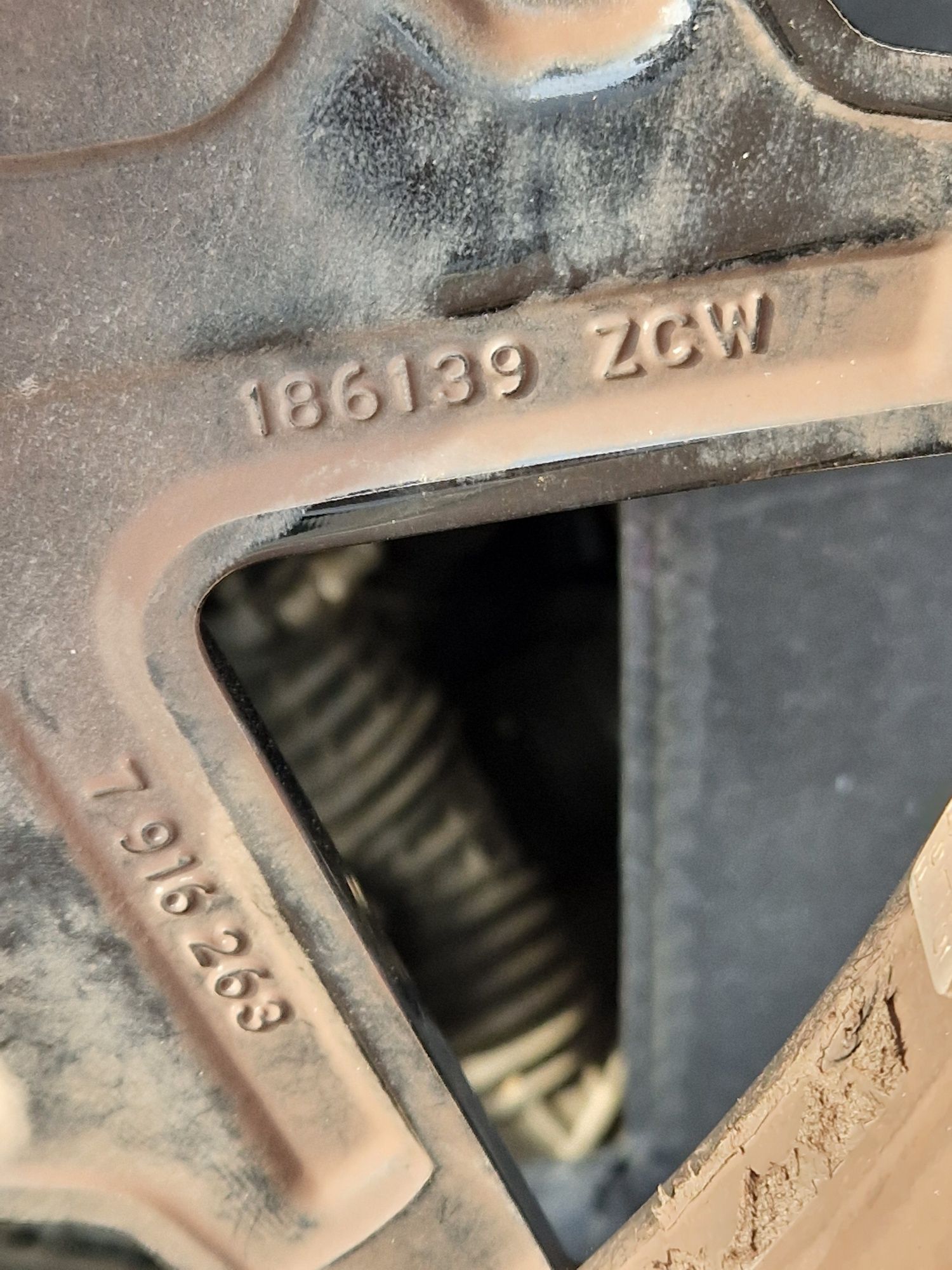 Oryginalne Koła BMW X3 G01 M-power 245/40R19 zima 5mm 21r.