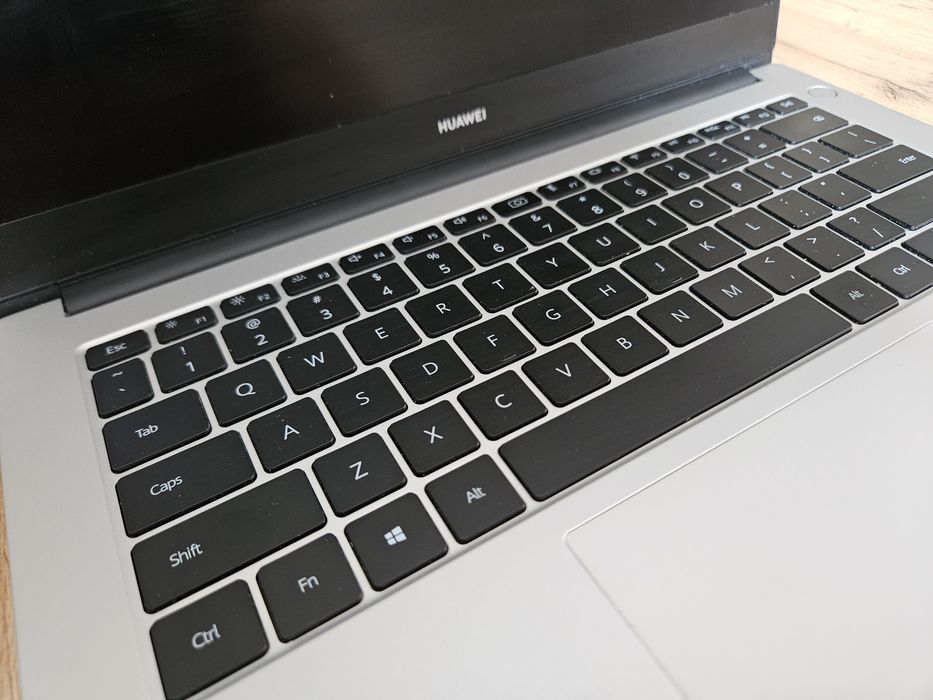 Huawei MateBook D -14 NBL-WAQ9R/8GB/512/Win11 srebrny
