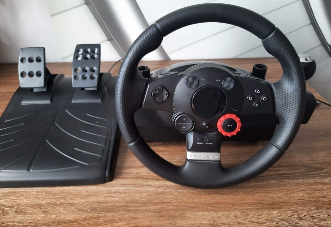 Kierownica logitech driving force gt