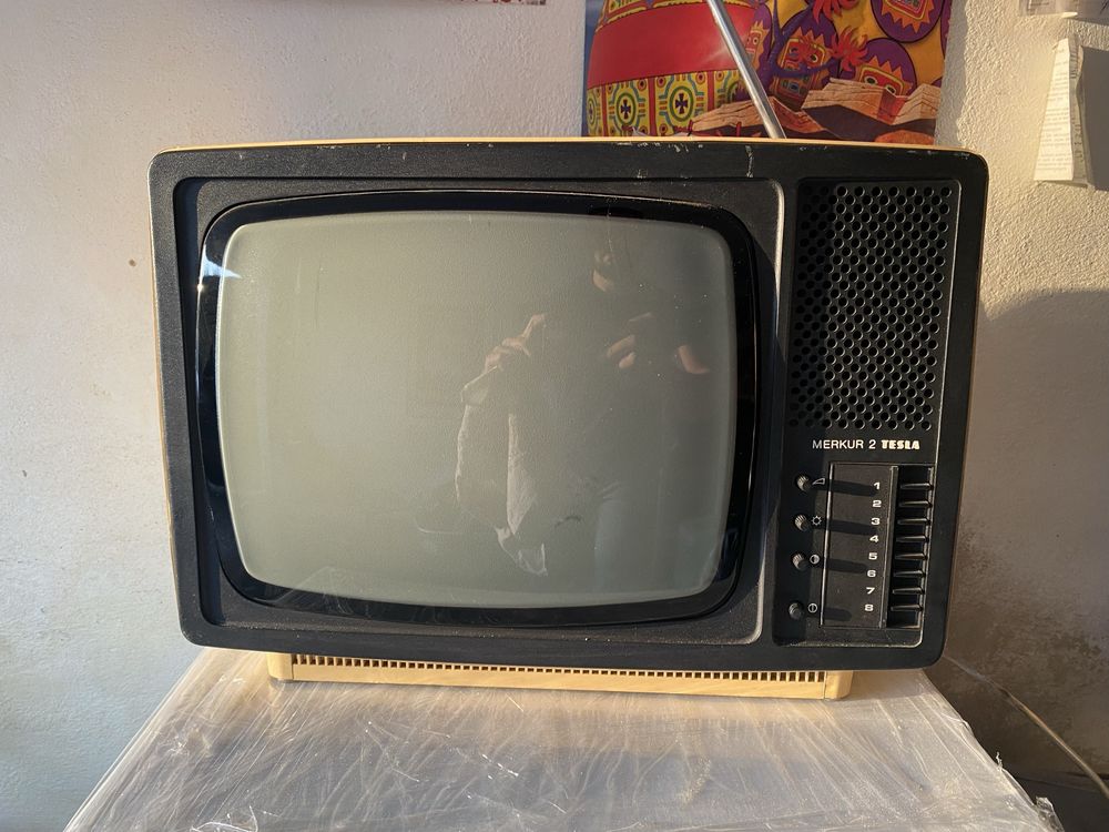 Telewizor MERKUR 2 Tesla Czechosłowacka produkcja