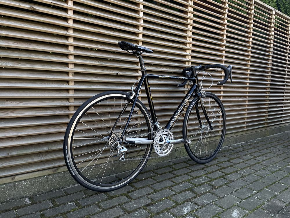 Rower Szosowy Carver RC 1000 Shimano 105 Ultegra Klamkomanetki Szosa
