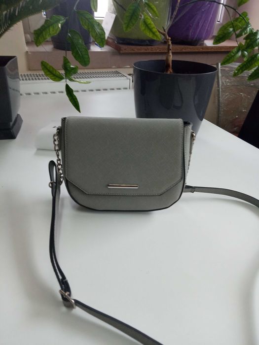 torebka popiel jak nowa