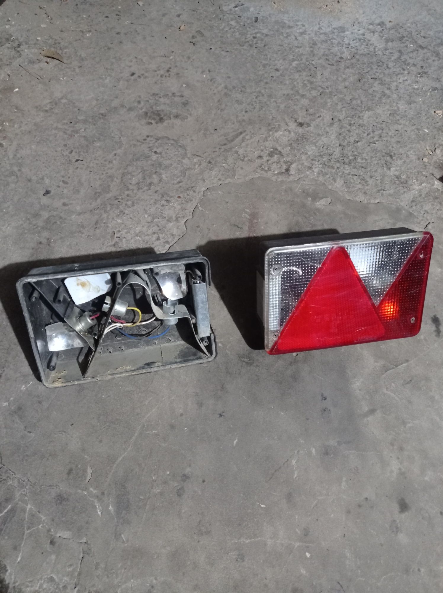 Lampy tylne Multipoint IV