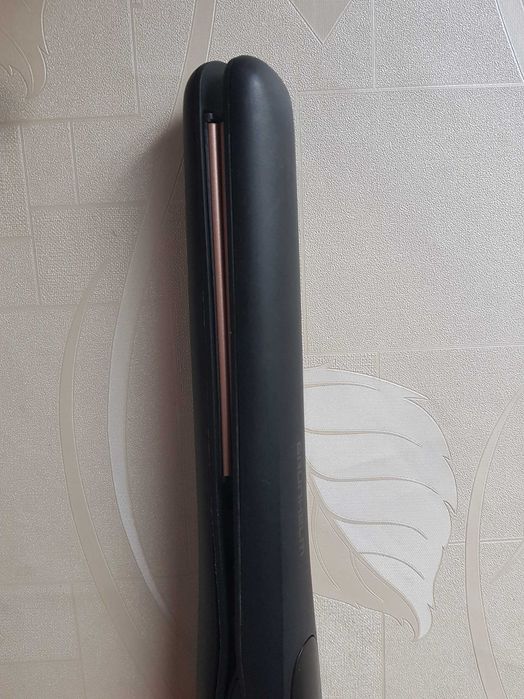 Вирівнювач волосся