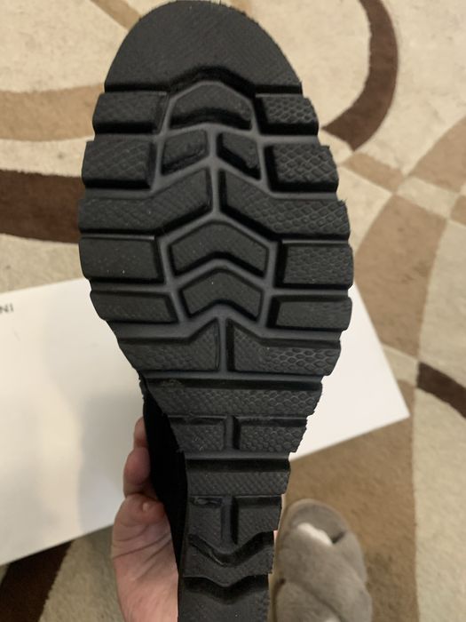 Ботфорды на танкетке