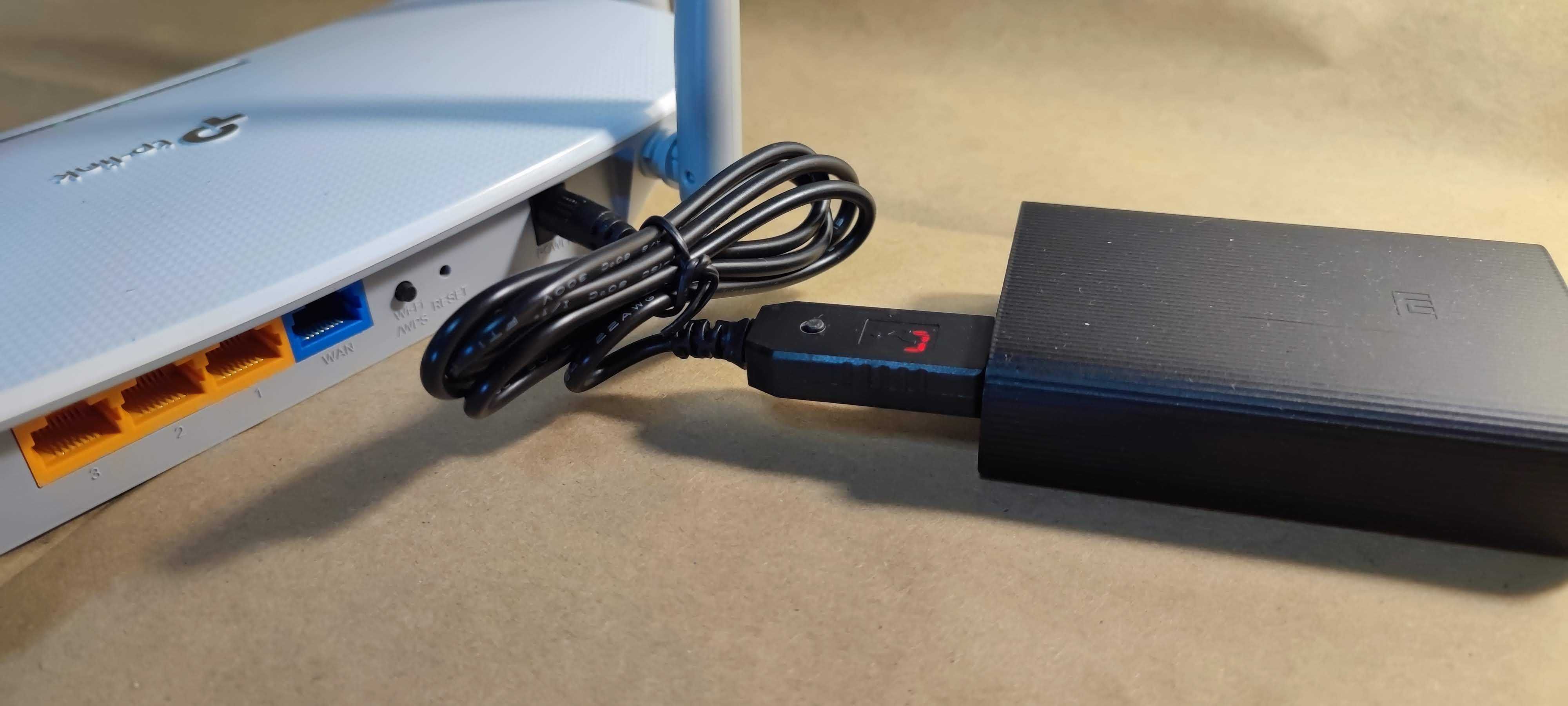 Кабель павербанк + роутер. Підвищуючий перетворювач USB 5V - DC 9V/12V