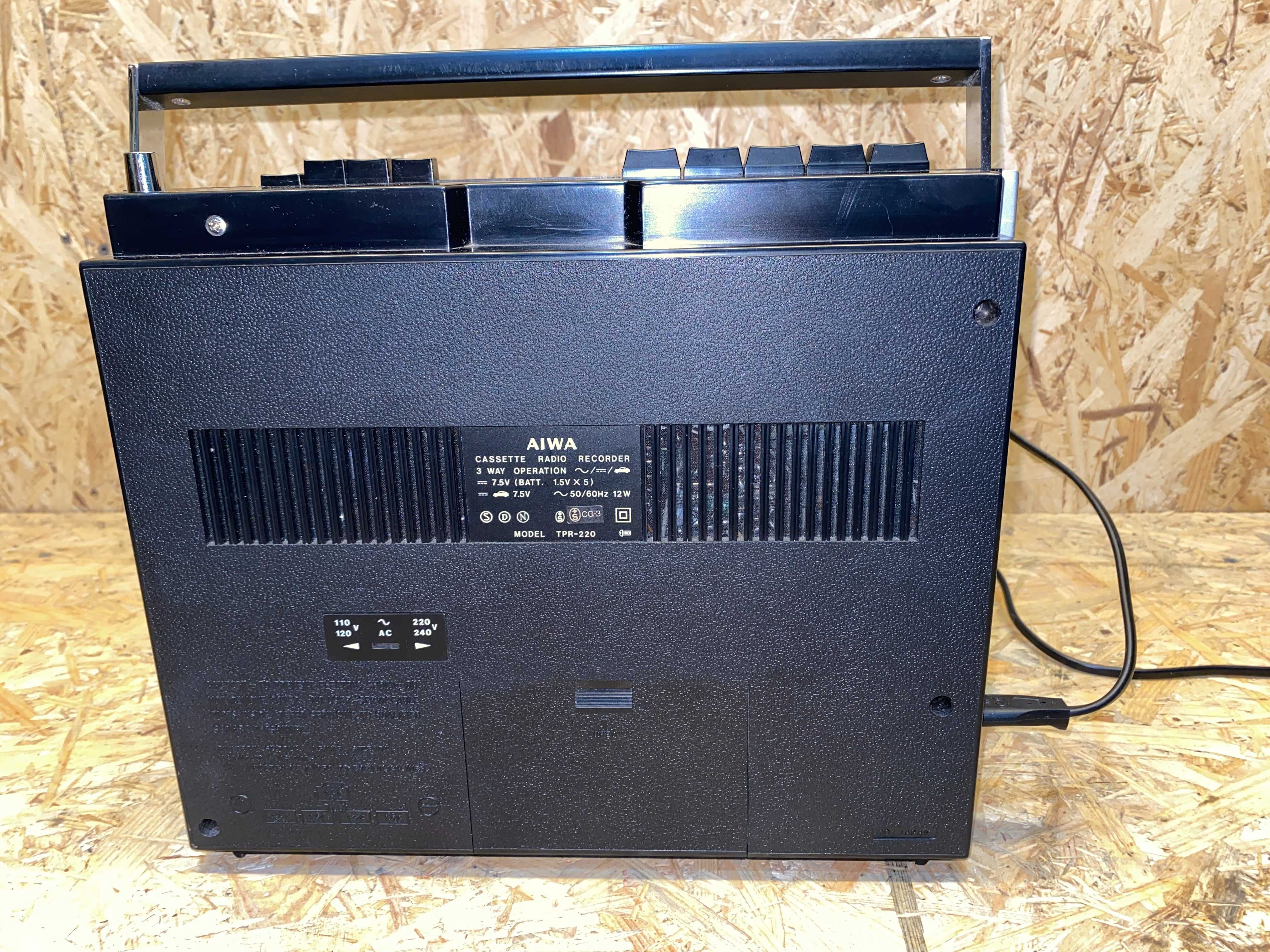 Radiomagnetofon Aiwa TPR 220 unikat (film pokazowy)